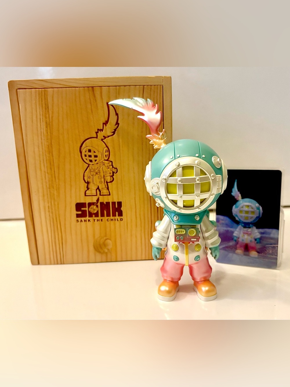 SANK Toys x CNSA Space Traveler Special Edition; Limited to 199 Global Release! - Picture 5 of 9